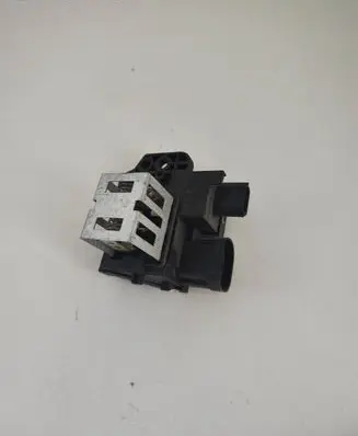 Nissan Micra K14 Heater blower motor/fan resistor 255507773R