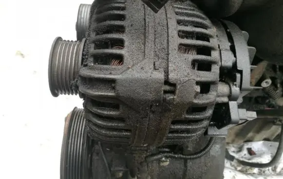 Volvo S80 Generator/alternator 9442841 0124515017
