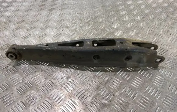 Subaru Forester SJ Rear control arm B6707DA