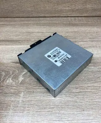 BMW 1 E81 E87 Voltage converter inverter 9127088 8ES00947920