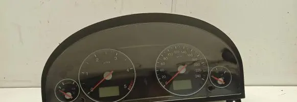 Ford Mondeo Mk III Speedometer (instrument cluster) 3S7T10849 366098 375471