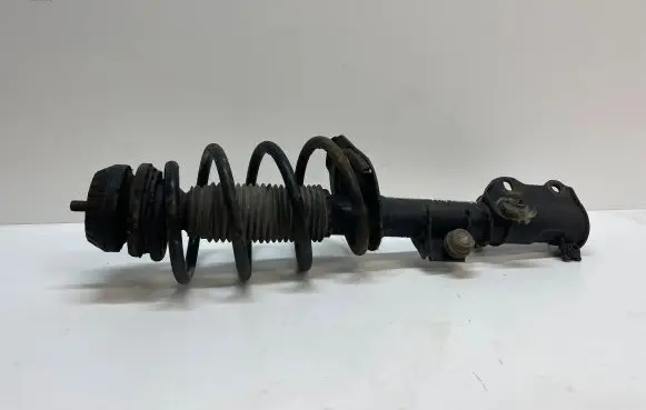 Mercedes-Benz Vito Viano W639 Front shock absorber with coil spring 335931