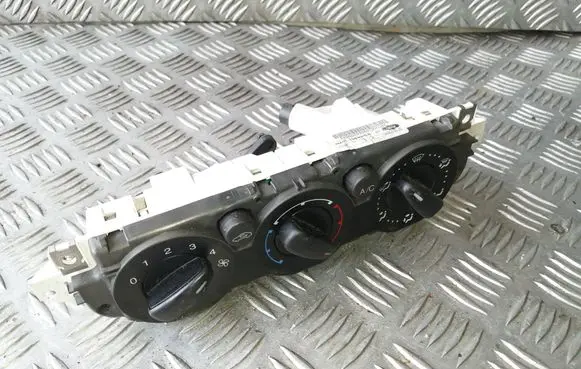 Ford Focus Climate control unit 7M5T19980BA 69607333