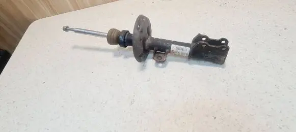 Opel Corsa D Front shock absorber/damper 93862750 GP27478 3C02