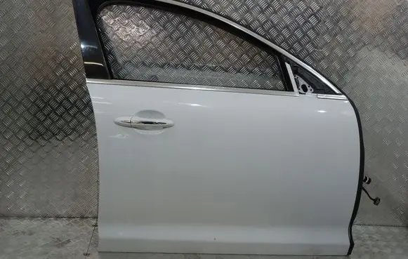 Jaguar XJ X351 Front door