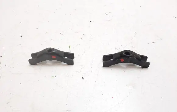 Opel Combo D Fuel Injector clamp holder 