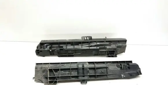 Radiator mount bracket