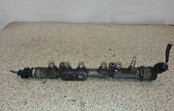 Land Rover Evoque I Fuel main line pipe G4D39D280AA 006690 0445214332