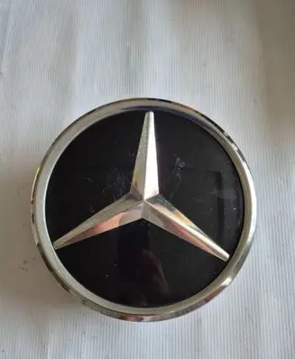 Mercedes-Benz V Class W447 Manufacturer badge logo/emblem A1648860411 A0009028016
