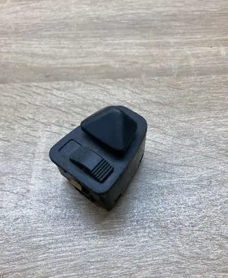 BMW 3 E46 Wing mirror switch 8373691