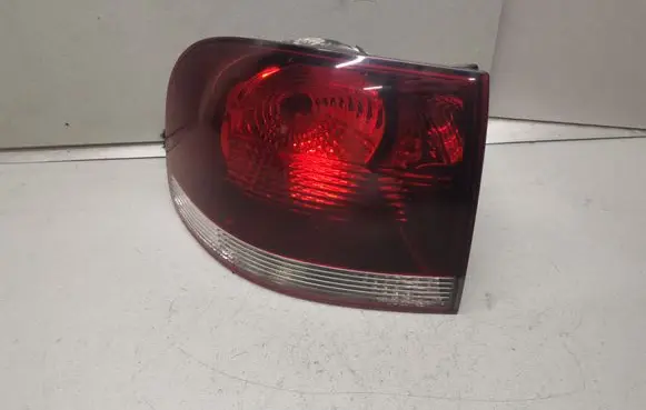 Volkswagen Touareg I Rear/tail lights