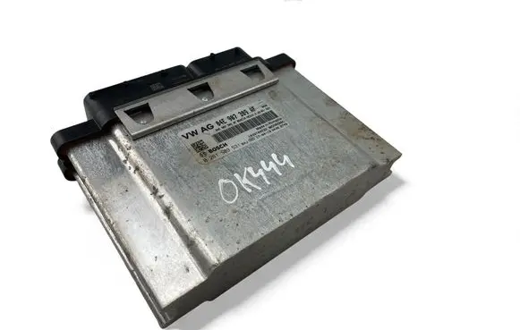 Audi A3 S3 8V Engine control unit/module ECU 04E907309AF 0261S09531