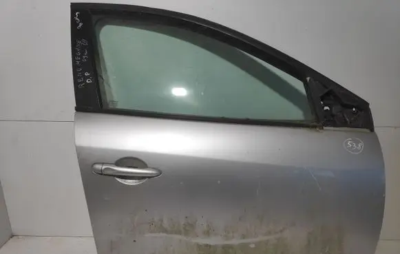 Renault Megane III Front door