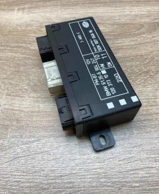 BMW 5 E39 Door control unit/module 6904247 5DK007048 Used