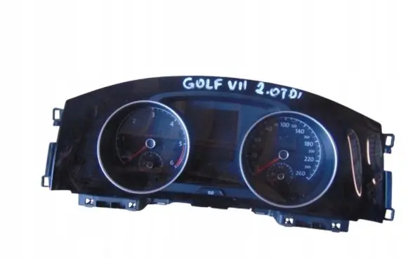 Volkswagen Golf VII Speedometer (instrument cluster) 5G1920751B