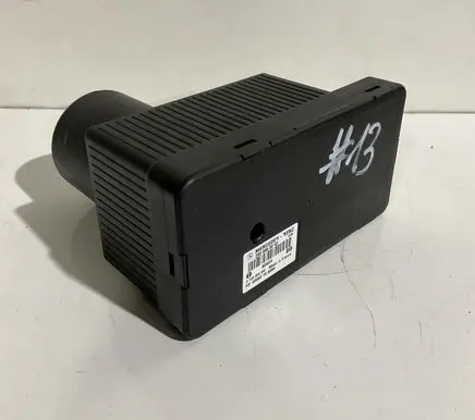 Mercedes-Benz E W211 Central locking vacuum pump 2038000043