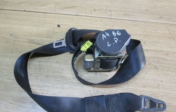 Audi A4 S4 B6 8E 8H Front seatbelt 560795100A 8E0857705B 01022001