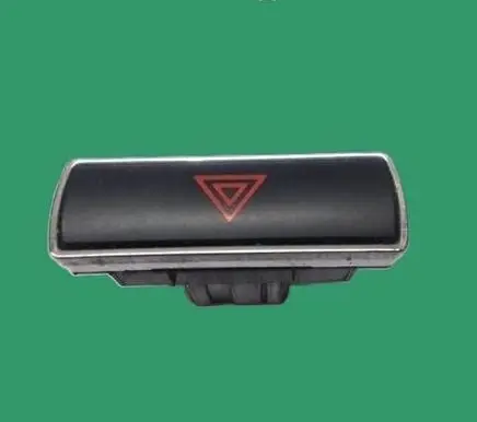 Ford Mondeo MK IV Hazard light switch 13A350AA