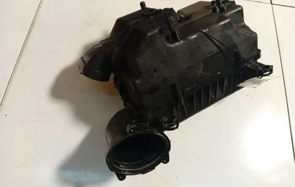 Citroen C5 Air filter box 9648938580