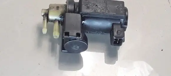 Renault Espace - Grand espace IV Turbo solenoid valve 8200486264