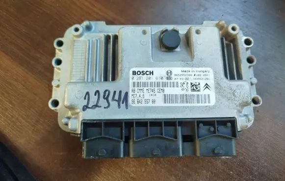 Peugeot 307 CC Engine control unit/module 9664255780 0261201610