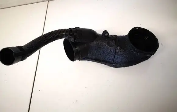BMW 5 F10 F11 Intercooler hose/pipe