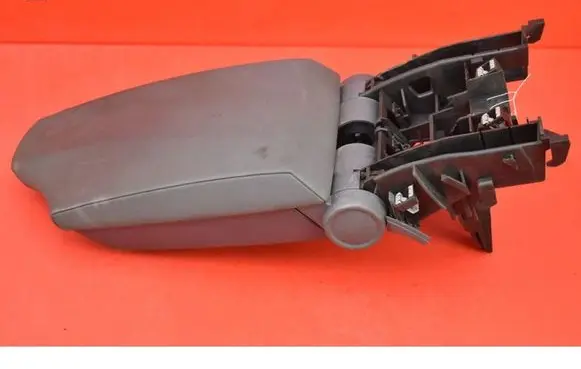 BMW 1 E81 E87 Armrest 7143597