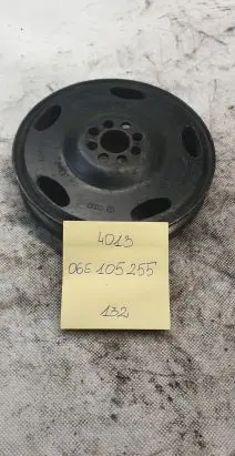Audi A6 S6 C6 4F Crankshaft pulley 06E105255A