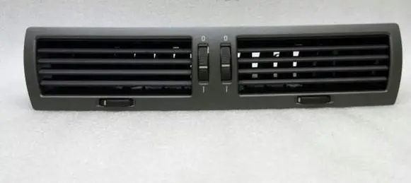 BMW 7 E65 E66 Dash center air vent grill 8223599