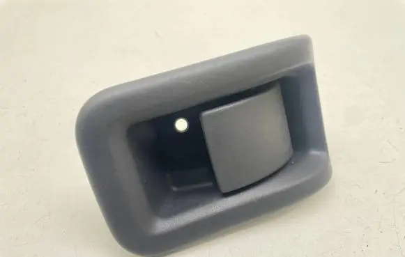 Volvo XC60 Engine bonnet (hood) release handle 30779851