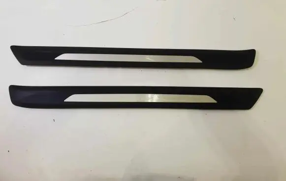 BMW 4 F32 F33 Front sill (body part) 7395028