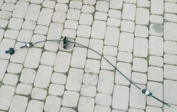Opel Zafira C Gear shift cable linkage 13284093
