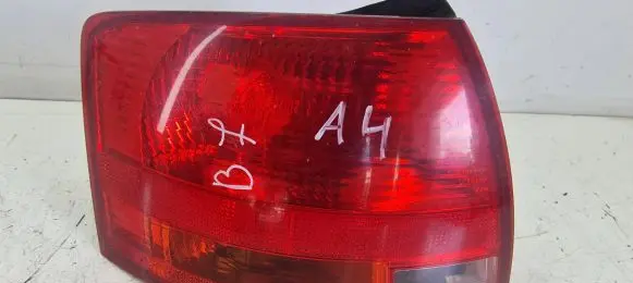 Audi A4 S4 B7 8E 8H Rear/tail lights 8E9945095C