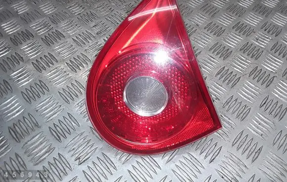 Volkswagen Golf V Tailgate rear/tail lights 1K6945094G