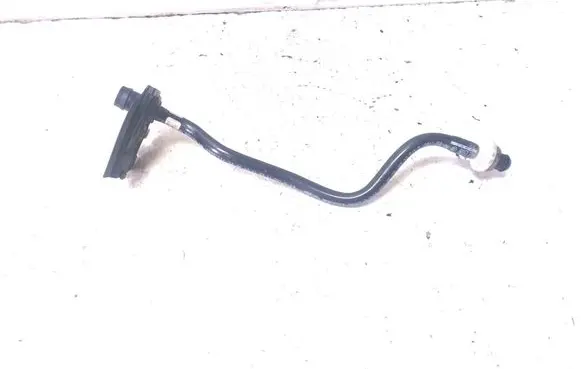 Mercedes-Benz C W204 Brake vacuum hose/pipe A051736