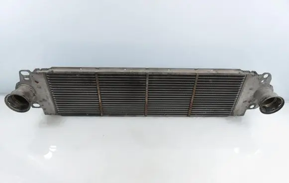 Volkswagen Transporter - Caravelle T5 Intercooler radiator 7H0145804B