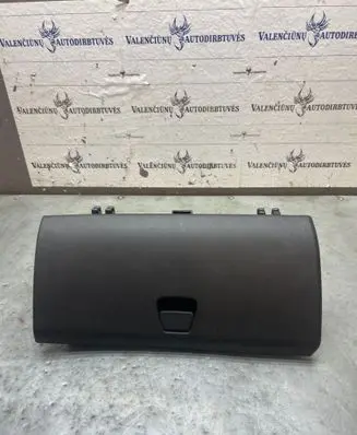 Toyota Aygo AB40 Glove box 555500H010 555520H010