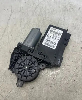 Audi A8 S8 D4 4H Rear door window regulator motor 4E0959801C 982737106 4E0910802A