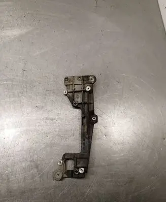 Mitsubishi Outlander Engine mounting bracket 03G131159