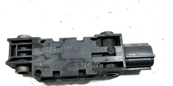 Audi A4 S4 B7 8E 8H Airbag deployment crash/impact sensor 8E0959651A 8E0959651
