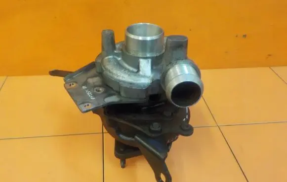 Jaguar S-Type Turbo 4R8Q6K682BL