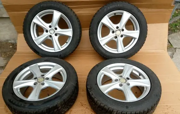 Nissan Qashqai R17 alloy rim 7A70M NE69452