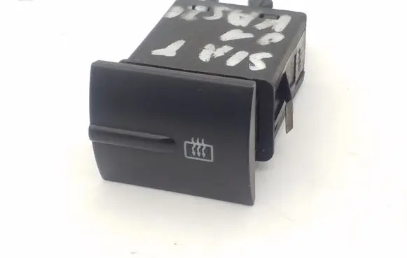 Windscreen/window heater switch