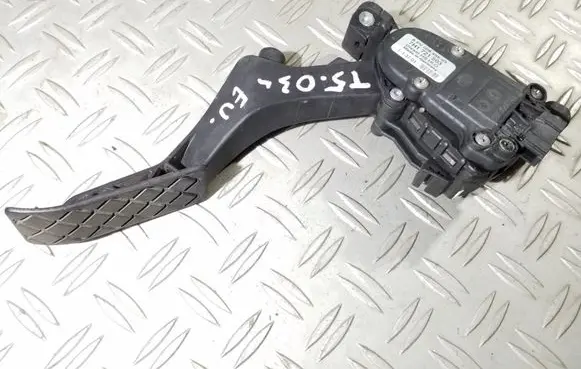 Volkswagen Transporter - Caravelle T5 Accelerator throttle pedal 7H1721503 6PV00849503