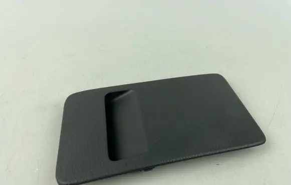 Subaru Legacy Fuse box cover 