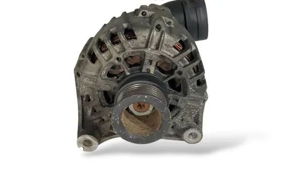 BMW 3 E46 Generator/alternator 7501593