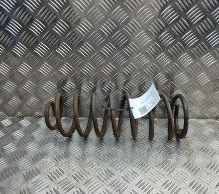 Chevrolet Camaro Rear coil spring 22077417