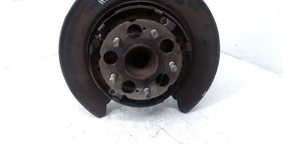 Honda CR-V Rear wheel hub spindle/knuckle 