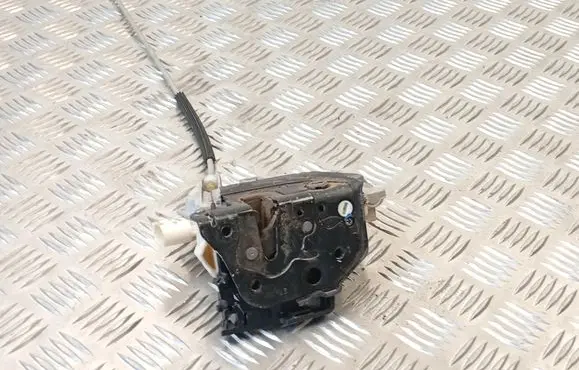Seat Ibiza IV (6J,6P) Rear door lock 3C4839016A