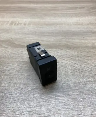 Volkswagen PASSAT B5 Seat heating switch 3B0963564A